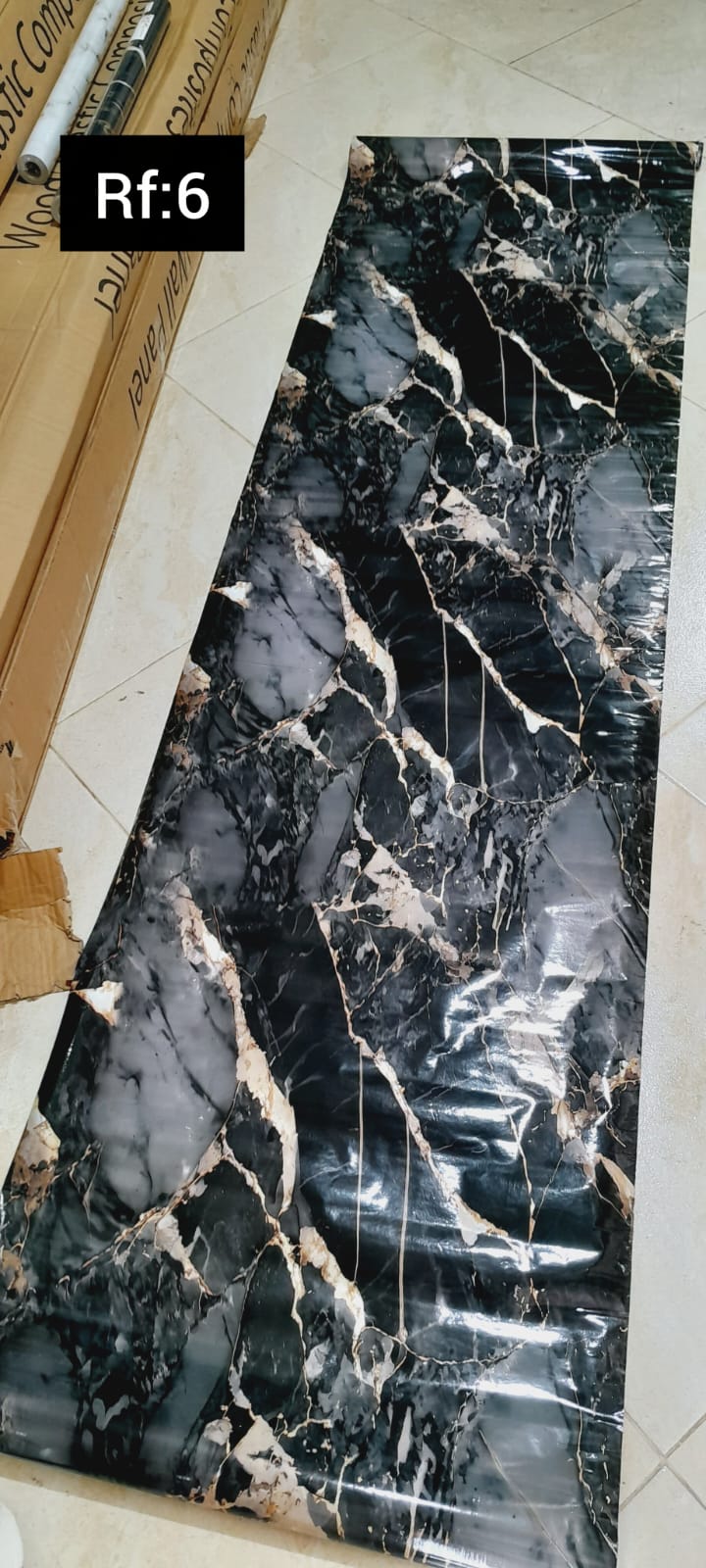 Vinilo adhesivo tipo mármol de 10mtsx60cm